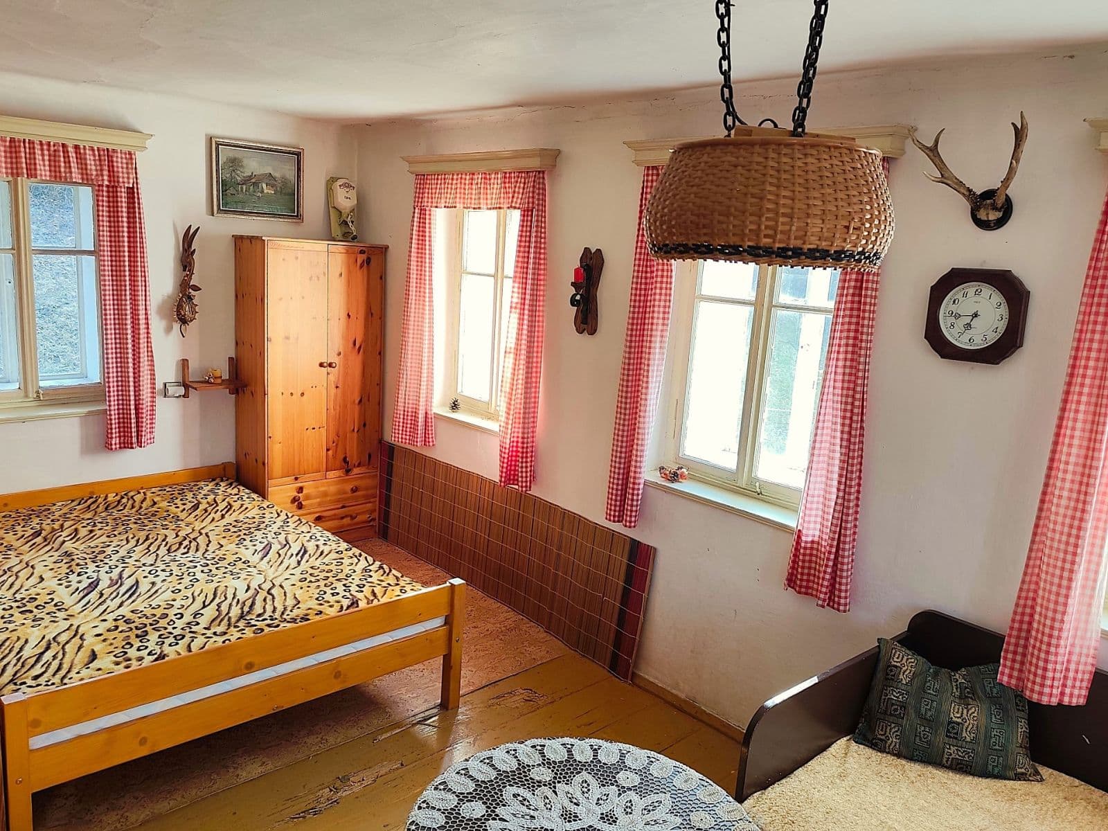 Predaj rekreačného objektu 100 m², pozemek 1.600 m², Velké Hamry, Liberecký kraj Predaj rekreačného objektu 100 m², pozemek 1.600 m², Velké Hamry, Liberecký kraj