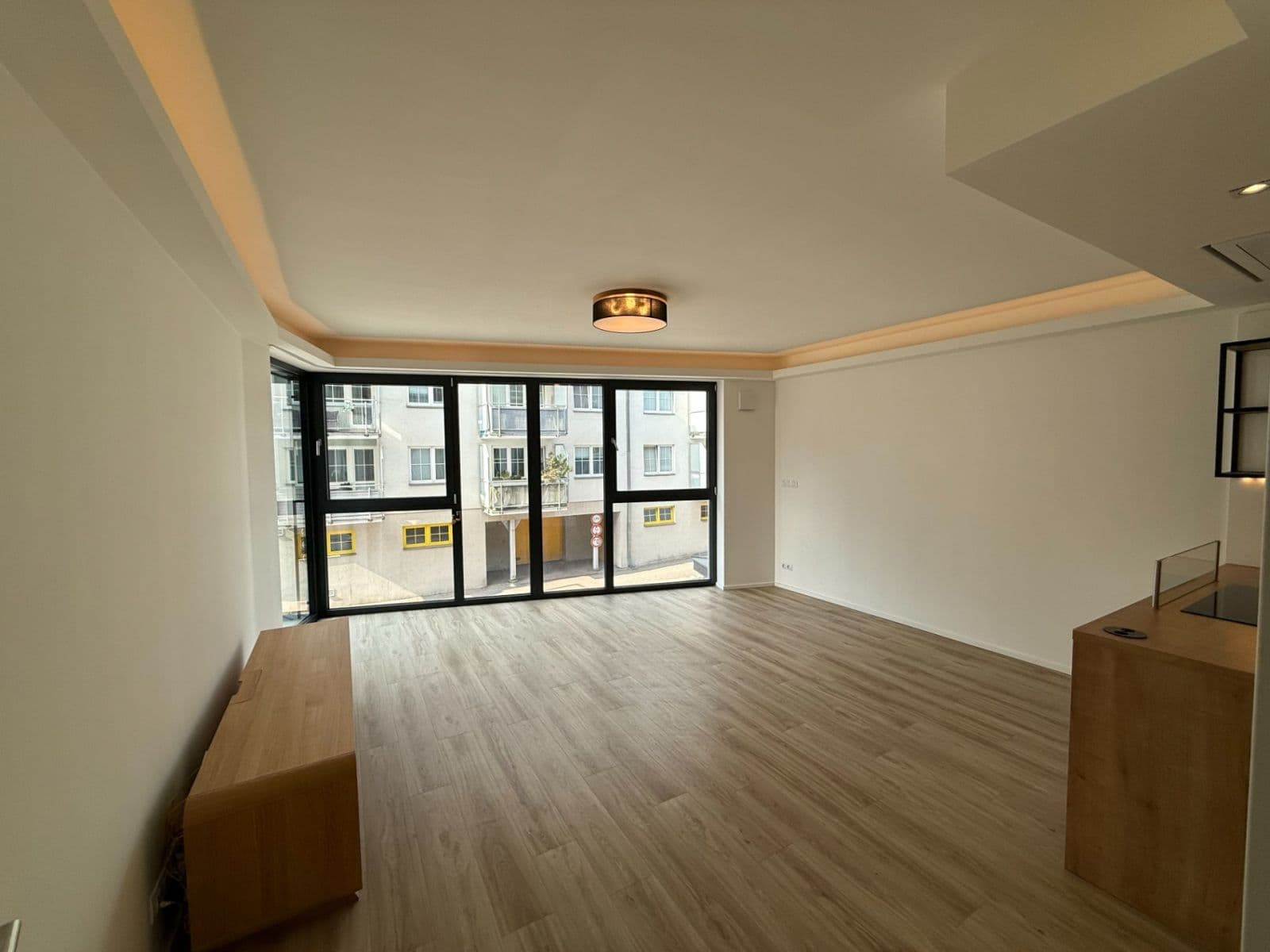 Prenájom bytu 3-izbový 74 m², Na Sypkém, Praha, Praha Prenájom bytu 3-izbový 74 m², Na Sypkém, Praha, Praha
