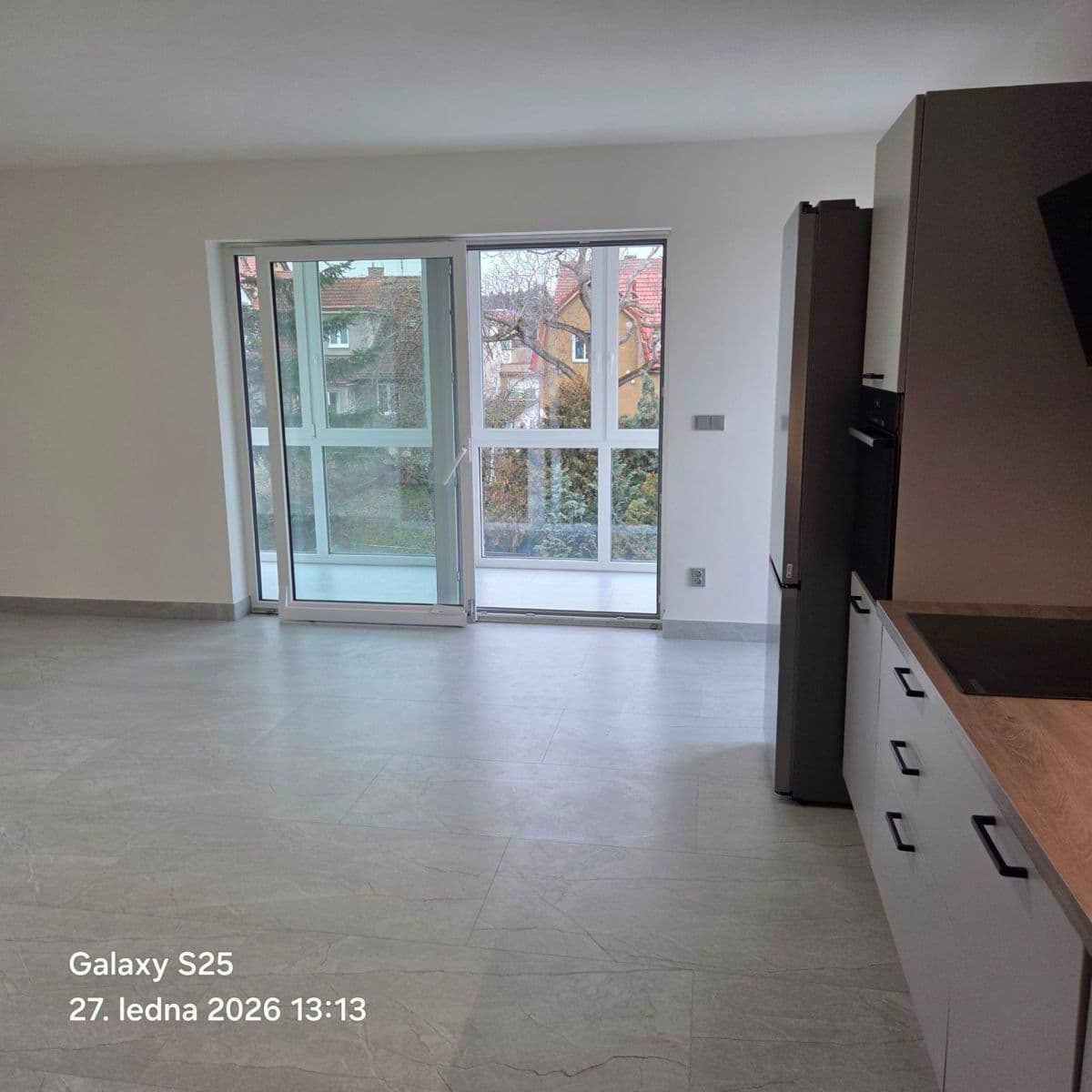 Prenájom bytu 2-izbový 73 m², Podohradská, Praha, Praha Prenájom bytu 2-izbový 73 m², Podohradská, Praha, Praha