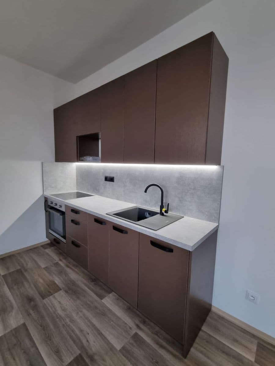 Prenájom bytu 2-izbový 49 m², Markova, Praha, Praha Prenájom bytu 2-izbový 49 m², Markova, Praha, Praha