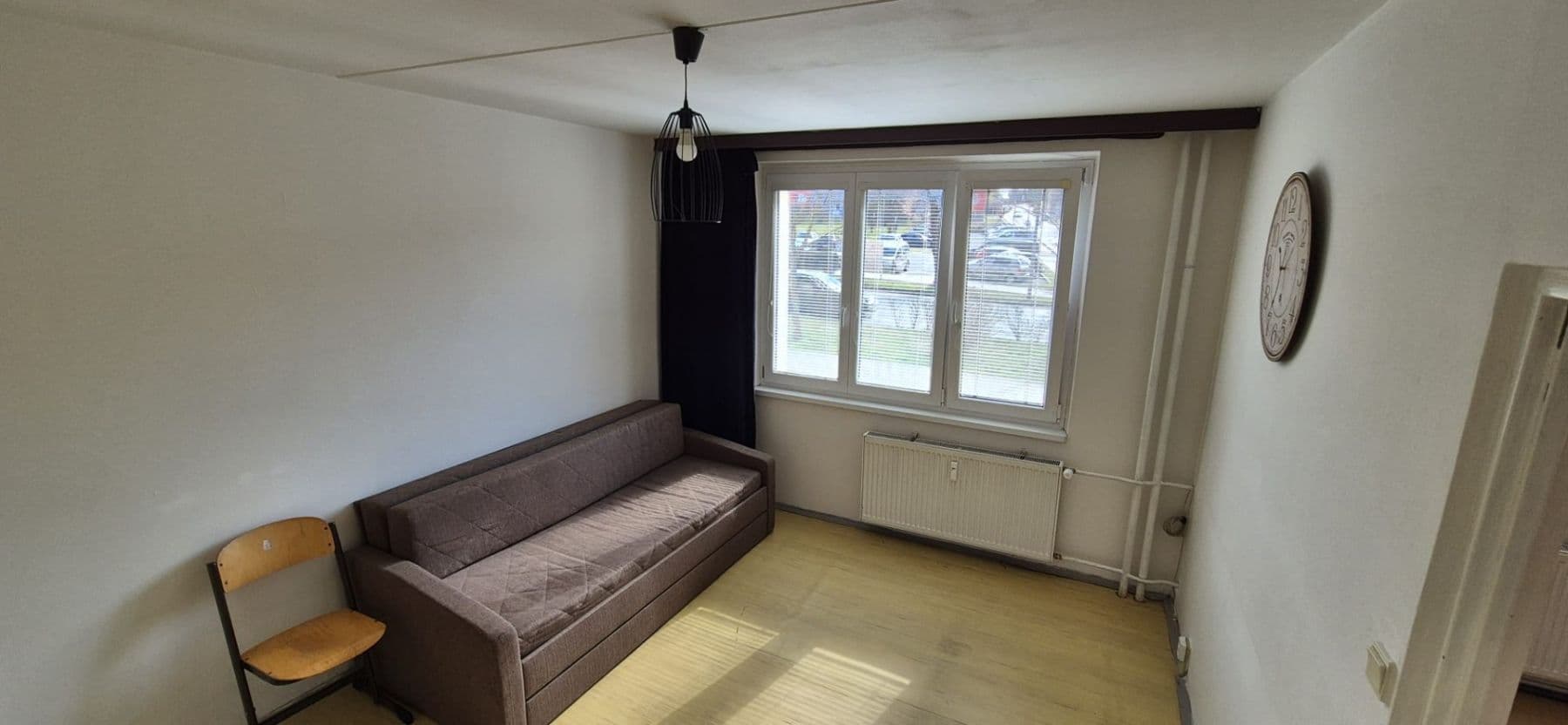 Prenájom bytu 1-izbový 36 m², Kosmonautů, Louny, Ústecký kraj Prenájom bytu 1-izbový 36 m², Kosmonautů, Louny, Ústecký kraj