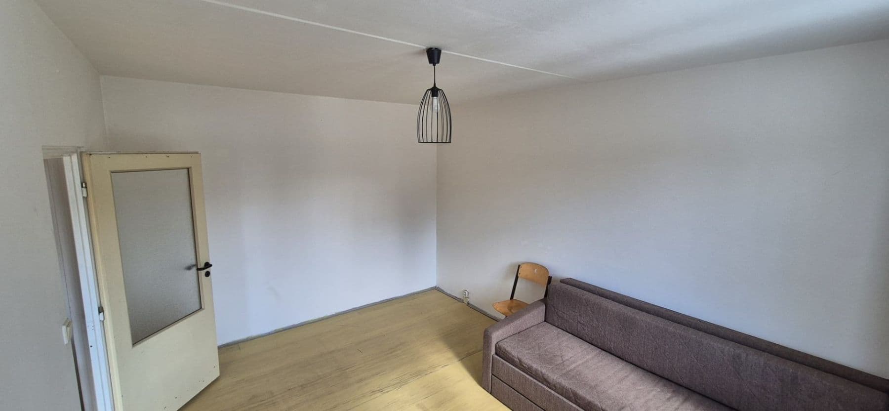 Prenájom bytu 1-izbový 36 m², Kosmonautů, Louny, Ústecký kraj Prenájom bytu 1-izbový 36 m², Kosmonautů, Louny, Ústecký kraj