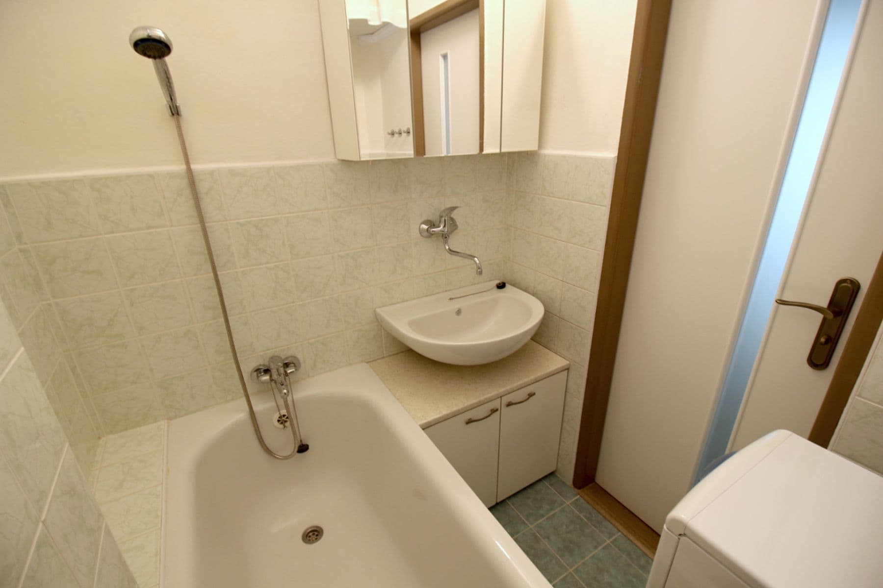 Prenájom bytu 2-izbový 49 m², Na Louži, Praha, Praha Prenájom bytu 2-izbový 49 m², Na Louži, Praha, Praha