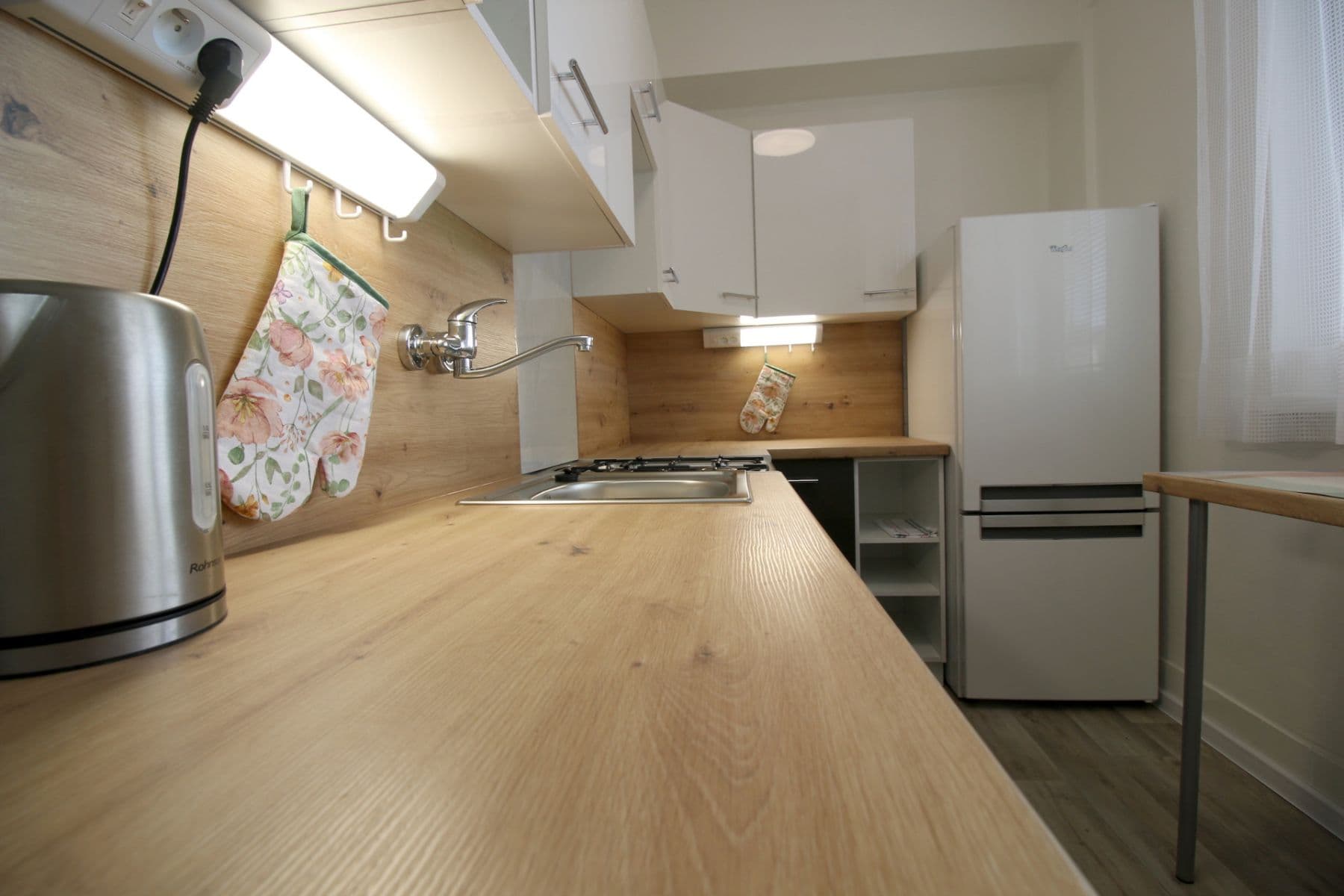 Prenájom bytu 2-izbový 49 m², Na Louži, Praha, Praha Prenájom bytu 2-izbový 49 m², Na Louži, Praha, Praha