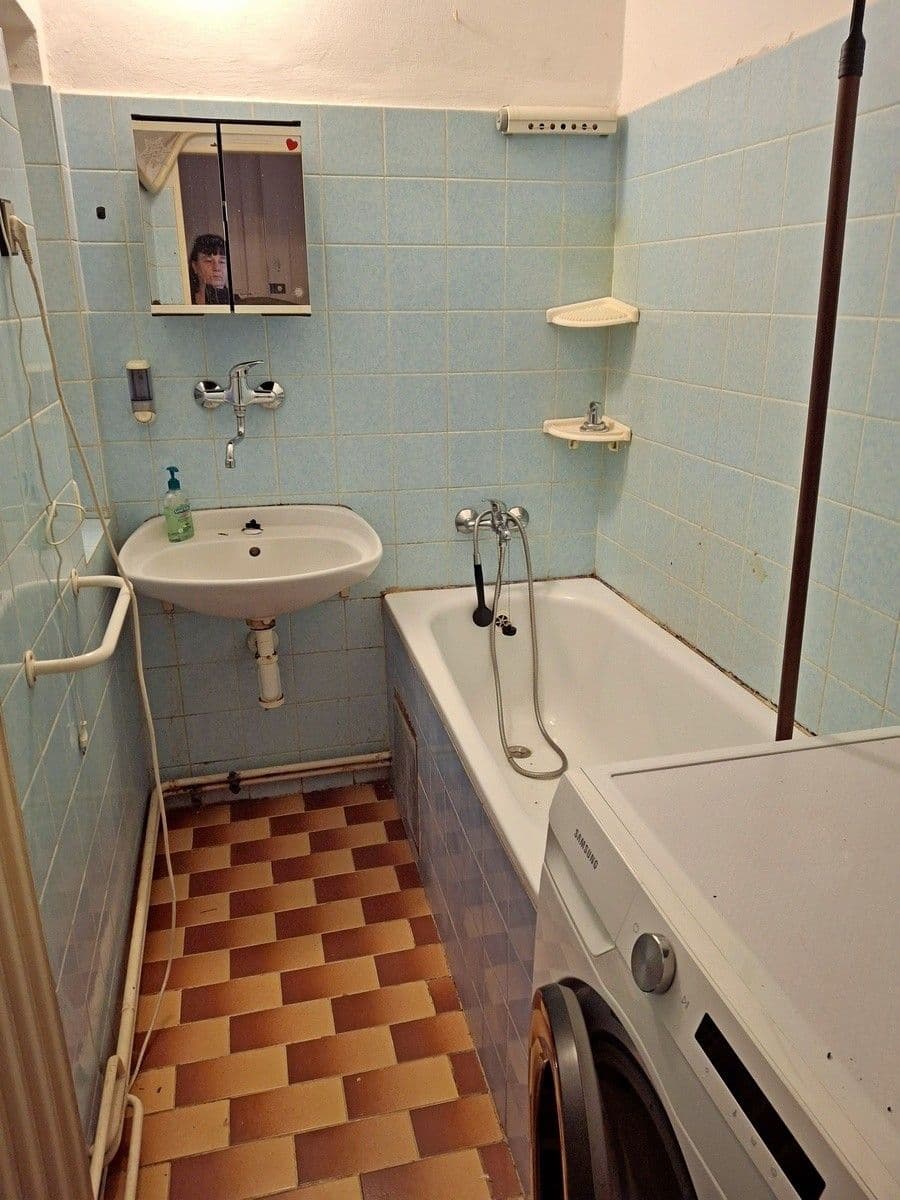 Prenájom bytu 3-izbový 60 m², Na Petynce, Praha, Praha Prenájom bytu 3-izbový 60 m², Na Petynce, Praha, Praha