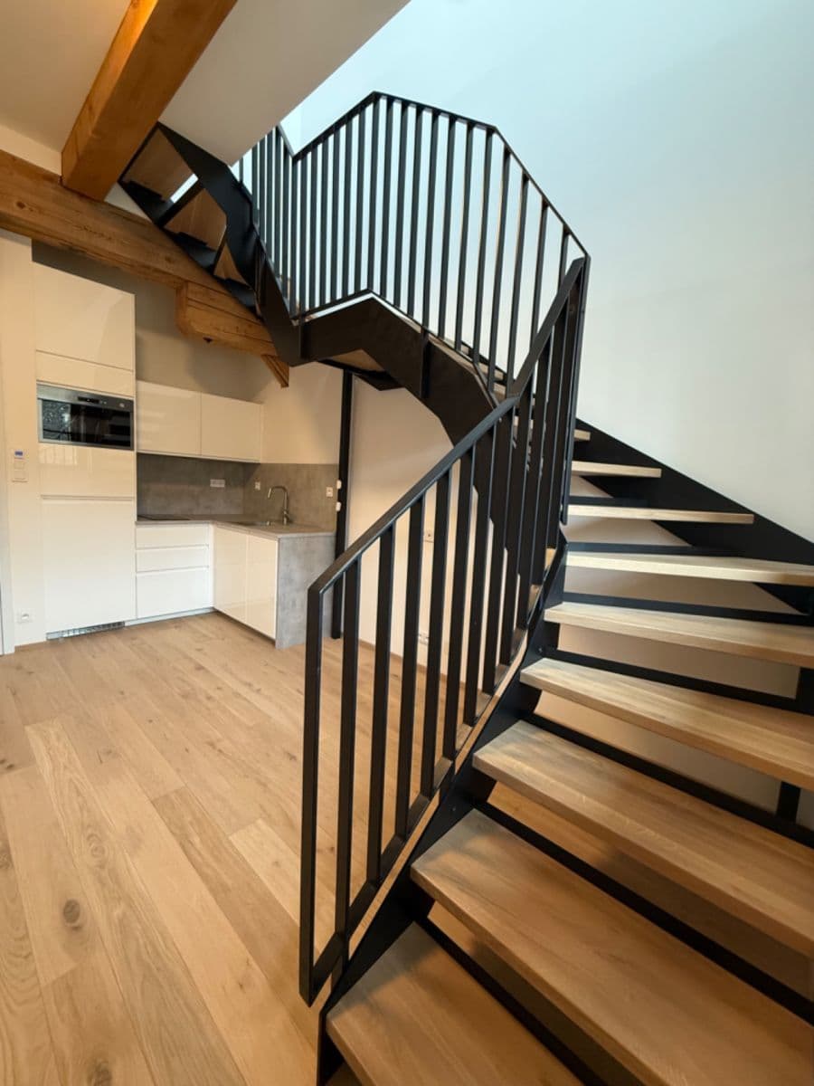 Prenájom bytu 2-izbový 43 m², Závišova, Praha, Praha Prenájom bytu 2-izbový 43 m², Závišova, Praha, Praha