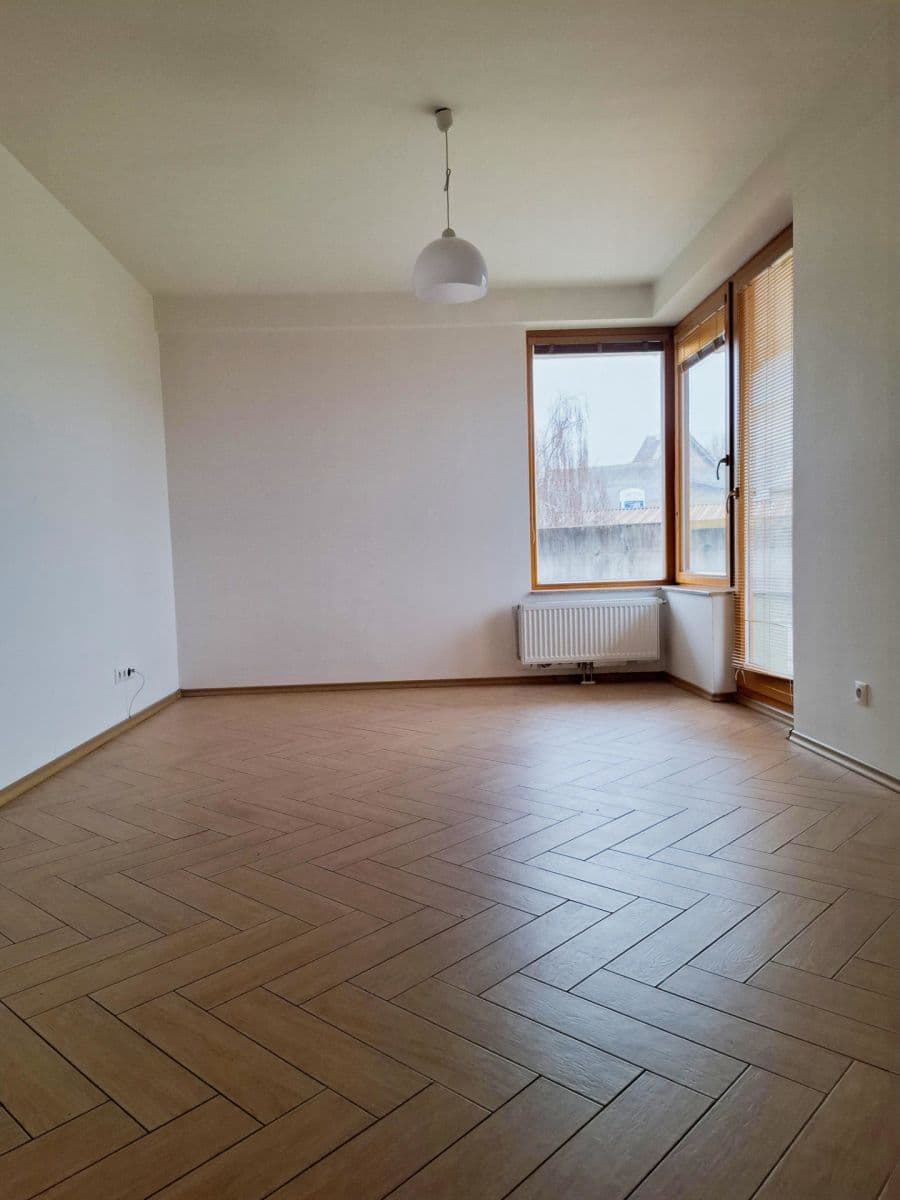 Predaj bytu 2-izbový 64 m², U Pivovaru, Benešov, Středočeský kraj Predaj bytu 2-izbový 64 m², U Pivovaru, Benešov, Středočeský kraj