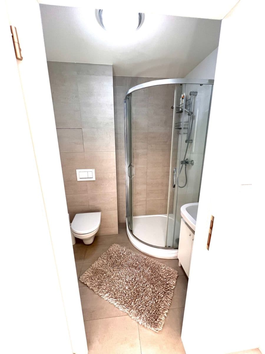 Prenájom bytu 2-izbový 32 m², Na Obrátce, Praha, Praha Prenájom bytu 2-izbový 32 m², Na Obrátce, Praha, Praha