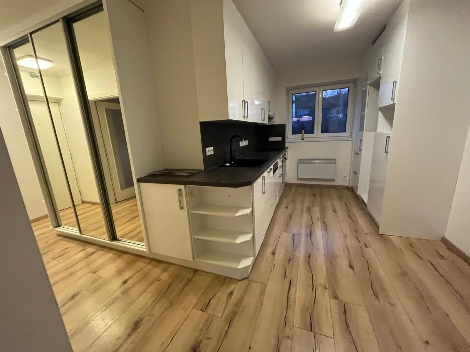 Prenájom bytu 2-izbový 63 m², Na Viničkách, Praha, Praha Prenájom bytu 2-izbový 63 m², Na Viničkách, Praha, Praha
