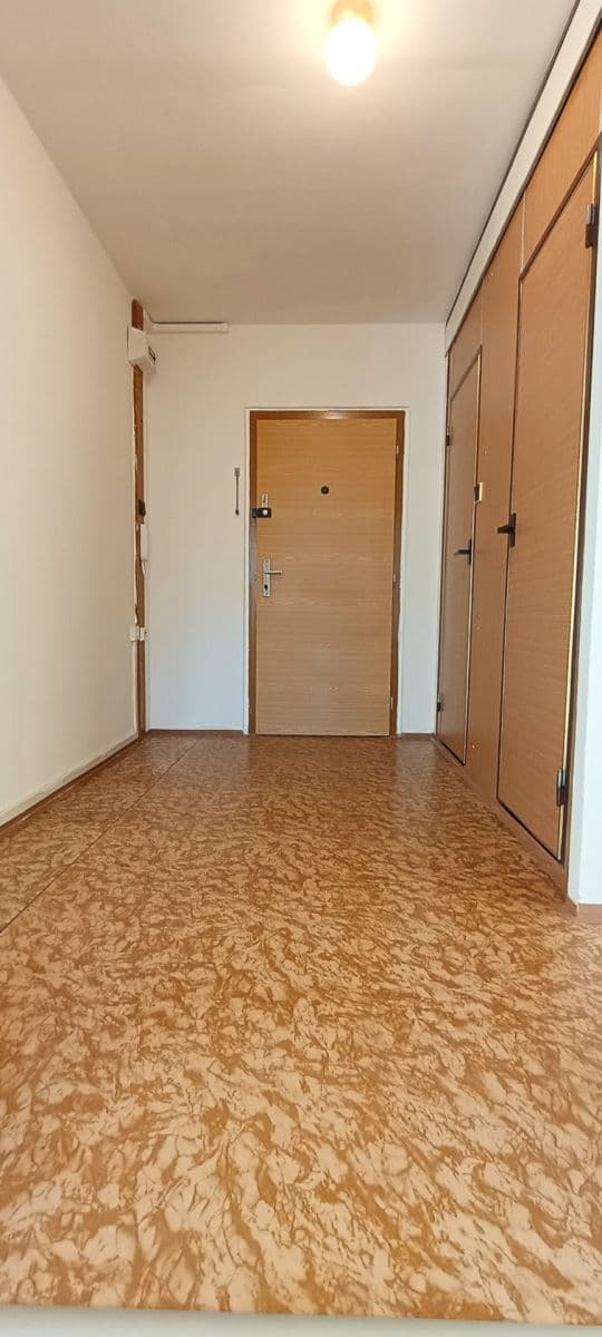 Predaj bytu 2-izbový 45 m², Kurzova, Praha, Praha Predaj bytu 2-izbový 45 m², Kurzova, Praha, Praha