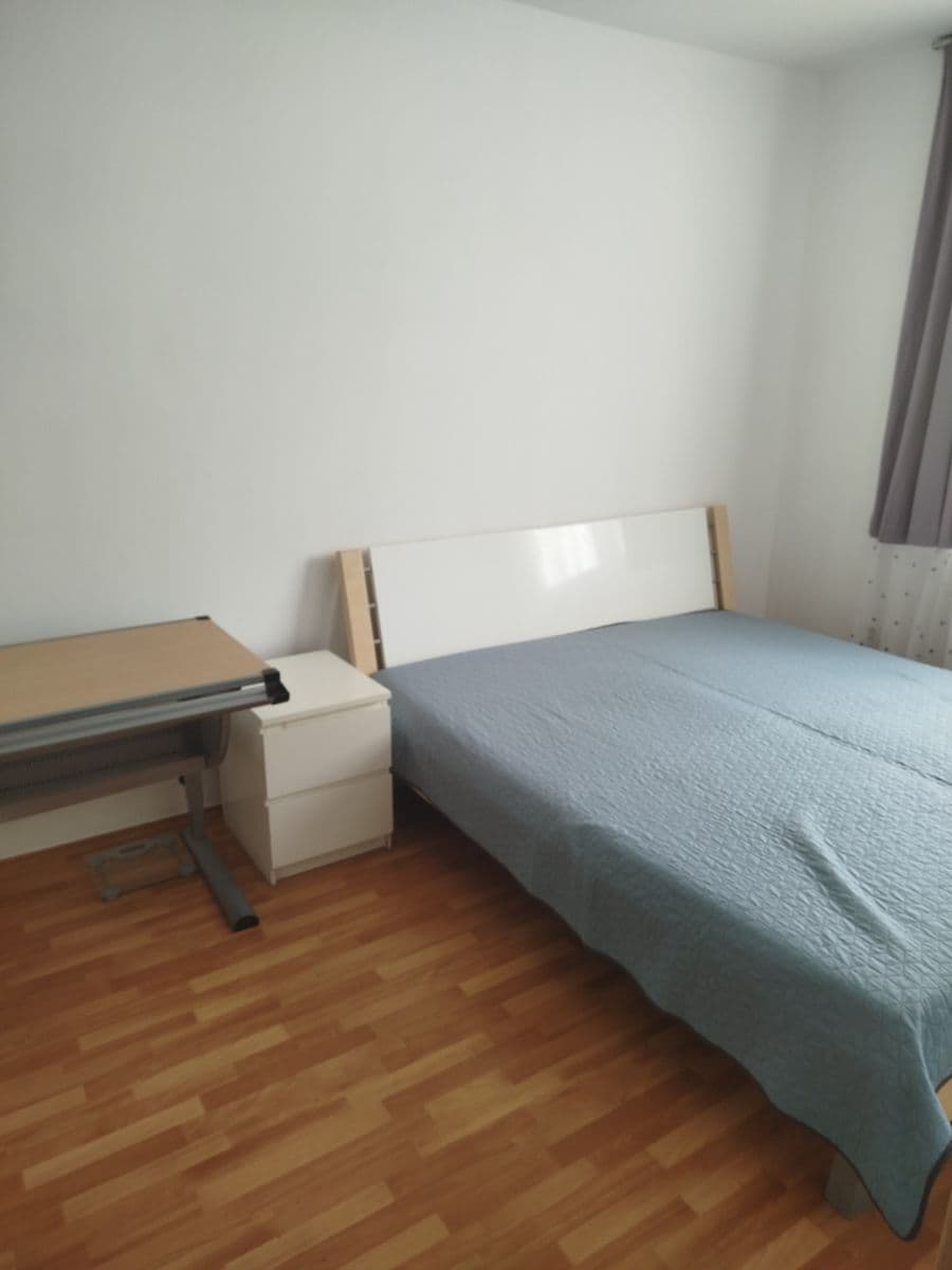 Prenájom bytu 3-izbový 63 m², U Měšťanského pivovaru, Praha, Praha Prenájom bytu 3-izbový 63 m², U Měšťanského pivovaru, Praha, Praha