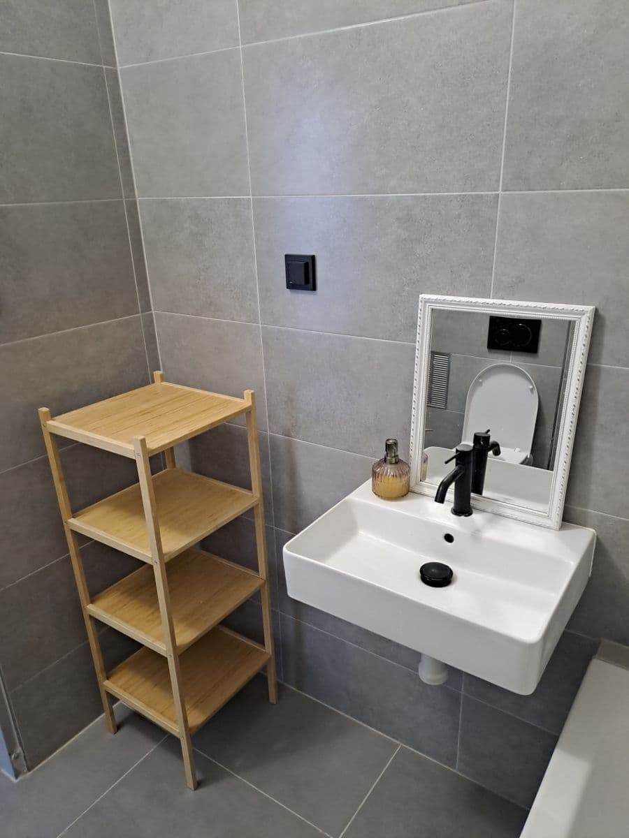 Prenájom bytu 1-izbový 35 m², Klegova, Ostrava, Moravskoslezský kraj Prenájom bytu 1-izbový 35 m², Klegova, Ostrava, Moravskoslezský kraj