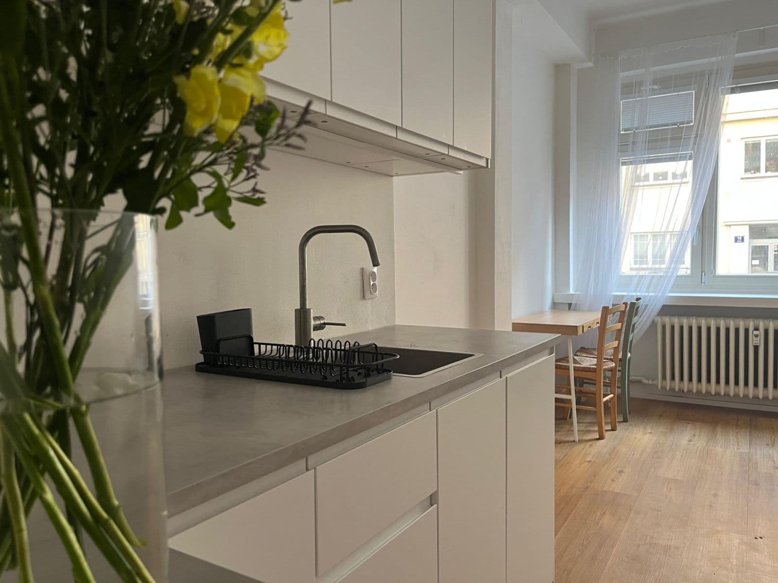 Prenájom bytu 1-izbový 25 m², Písecká, Praha, Praha Prenájom bytu 1-izbový 25 m², Písecká, Praha, Praha