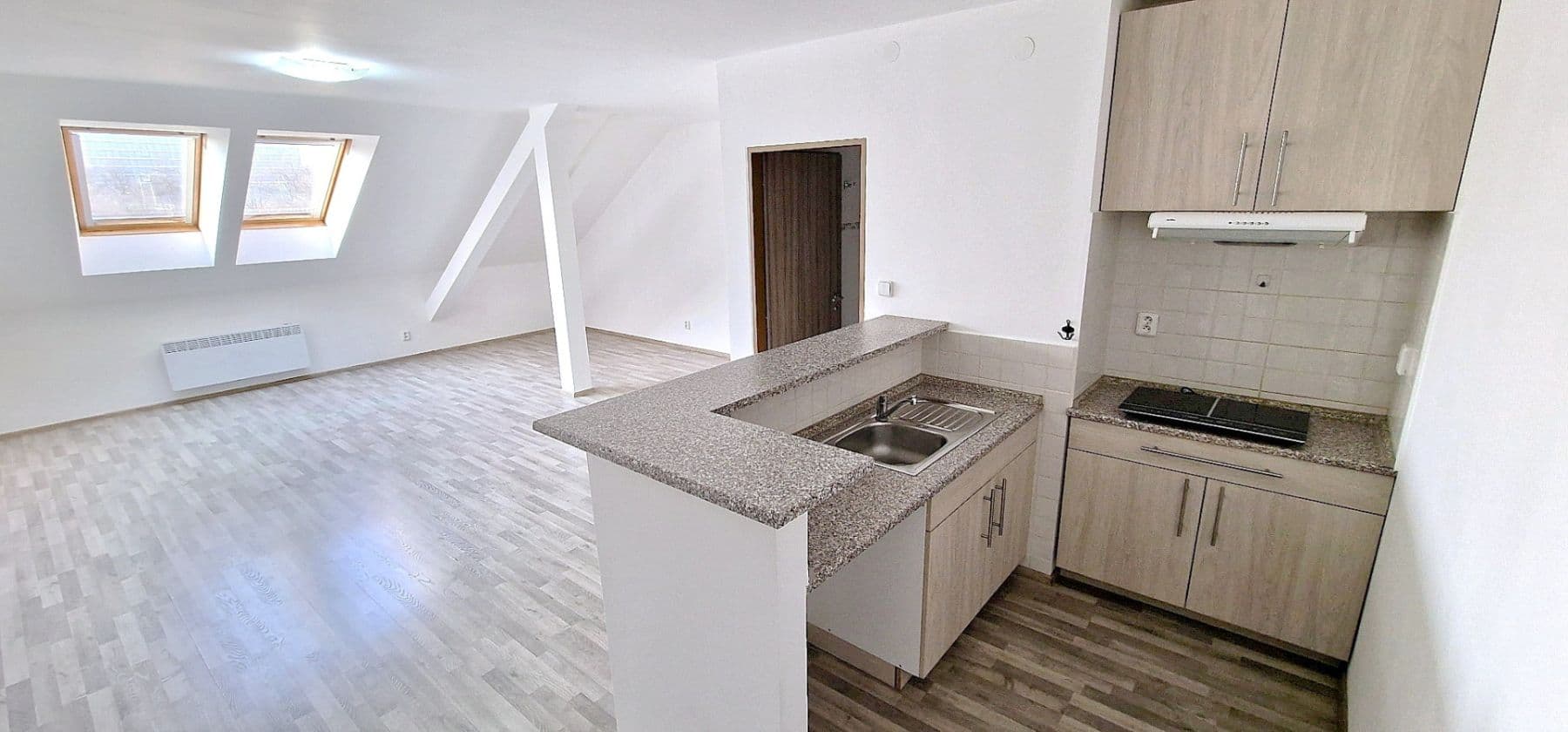 Prenájom bytu 1-izbový 46 m², Zdařilá, Praha, Praha Prenájom bytu 1-izbový 46 m², Zdařilá, Praha, Praha
