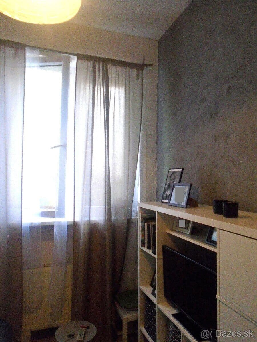 Predaj bytu 4-izbový 243 m², Jedlíkova, Bratislava - mestská časť Staré Mesto, Bratislavský kraj Predaj bytu 4-izbový 243 m², Jedlíkova, Bratislava - mestská časť Staré Mesto, Bratislavský kraj