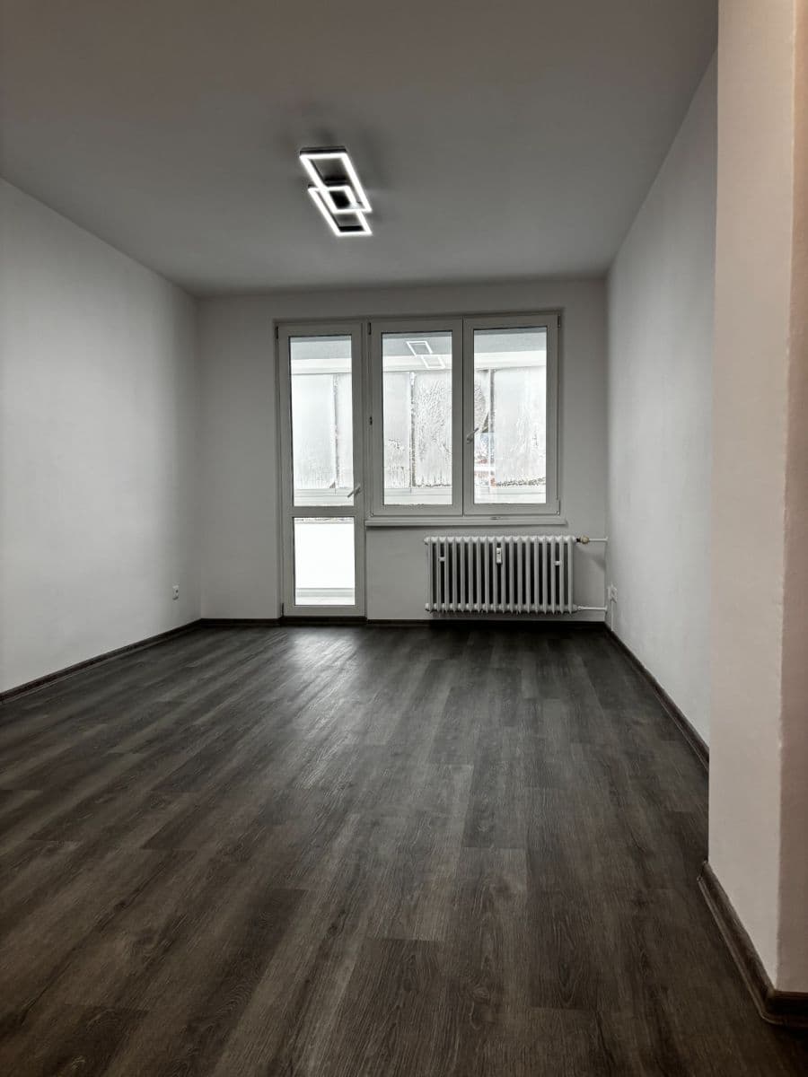 Prenájom bytu 2-izbový 54 m², Mahenova, Jeseník, Olomoucký kraj Prenájom bytu 2-izbový 54 m², Mahenova, Jeseník, Olomoucký kraj