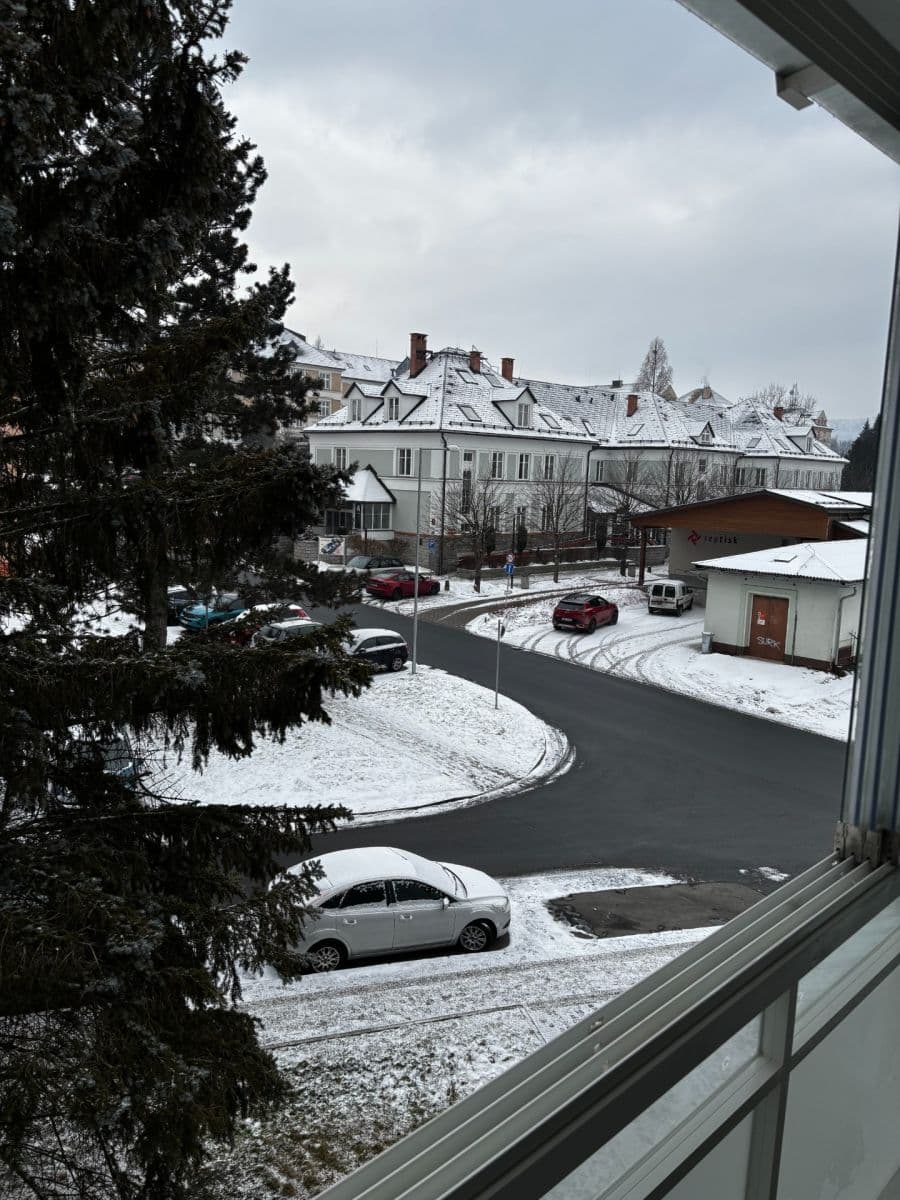 Prenájom bytu 2-izbový 54 m², Mahenova, Jeseník, Olomoucký kraj Prenájom bytu 2-izbový 54 m², Mahenova, Jeseník, Olomoucký kraj