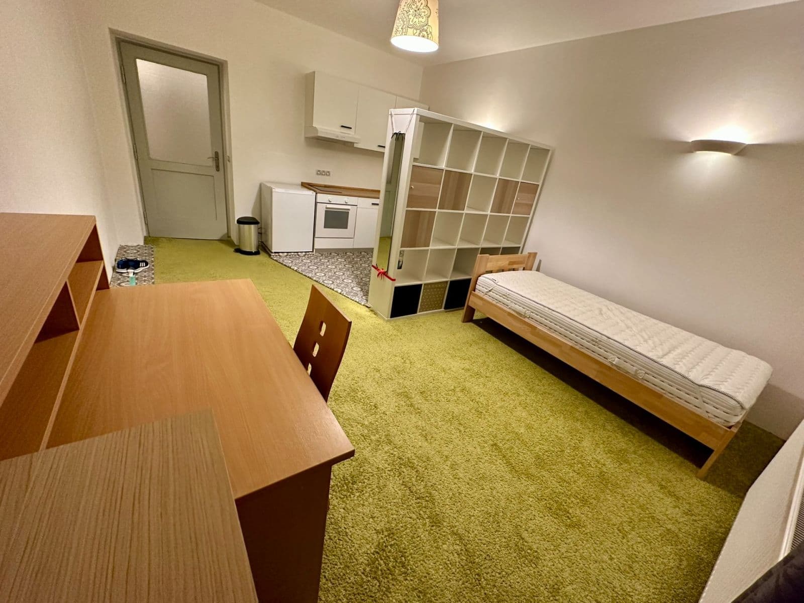 Prenájom bytu 1-izbový 20 m², Jugoslávských partyzánů, Praha, Praha Prenájom bytu 1-izbový 20 m², Jugoslávských partyzánů, Praha, Praha