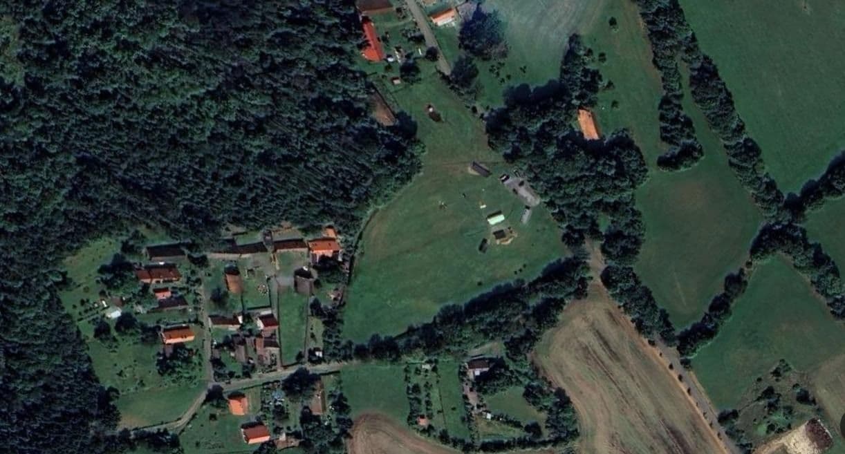 Predaj pozemku 17.513 m², Poleň, Plzeňský kraj Predaj pozemku 17.513 m², Poleň, Plzeňský kraj