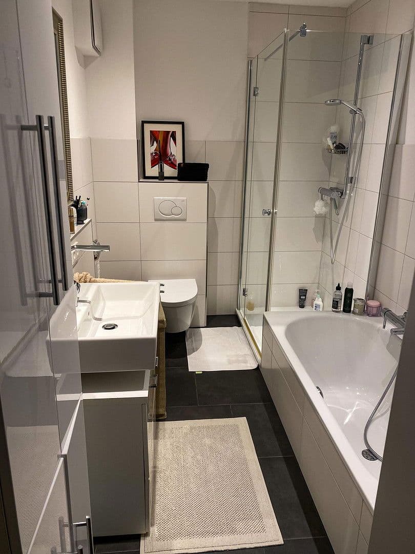 Prenájom bytu 2-izbový 56 m², Edingen-Neckarhausen, Bádensko-Wurttembersko Prenájom bytu 2-izbový 56 m², Edingen-Neckarhausen, Bádensko-Wurttembersko