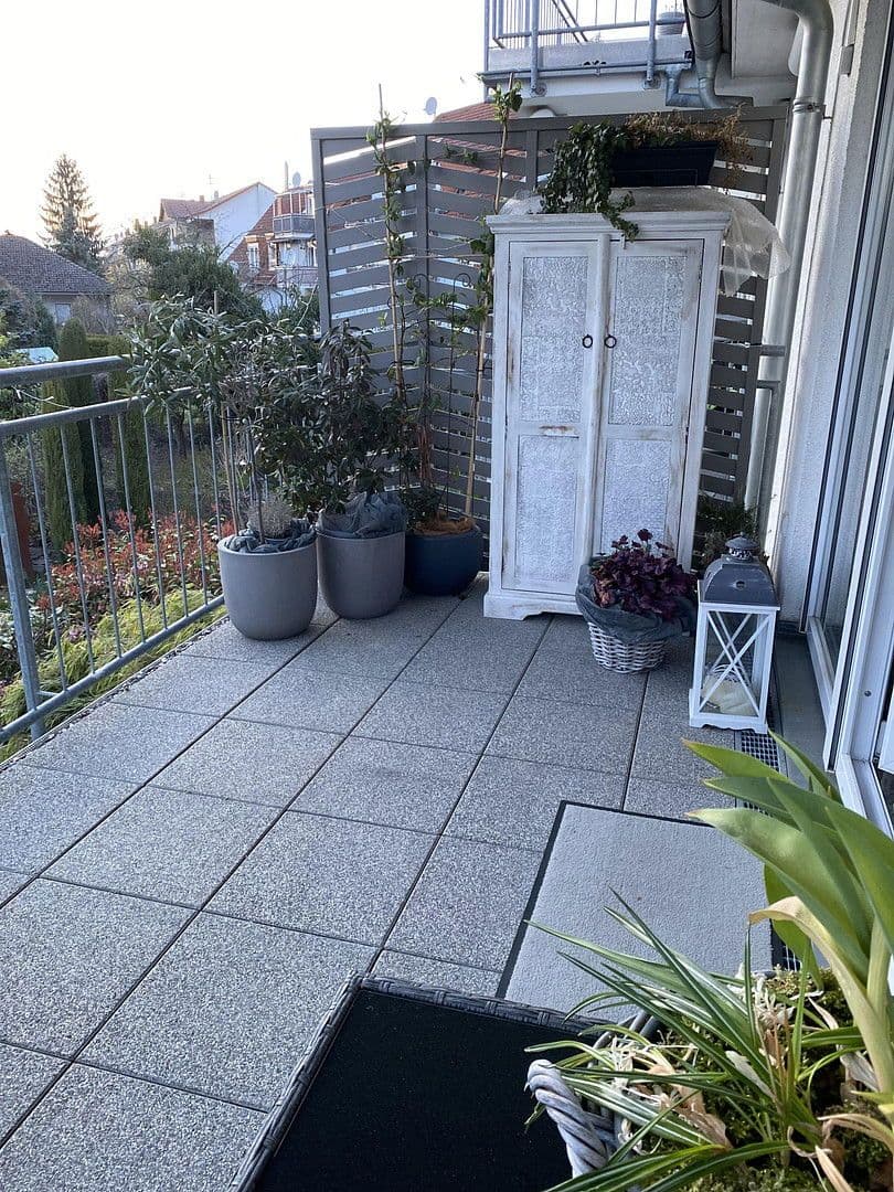 Prenájom bytu 2-izbový 56 m², Edingen-Neckarhausen, Bádensko-Wurttembersko Prenájom bytu 2-izbový 56 m², Edingen-Neckarhausen, Bádensko-Wurttembersko