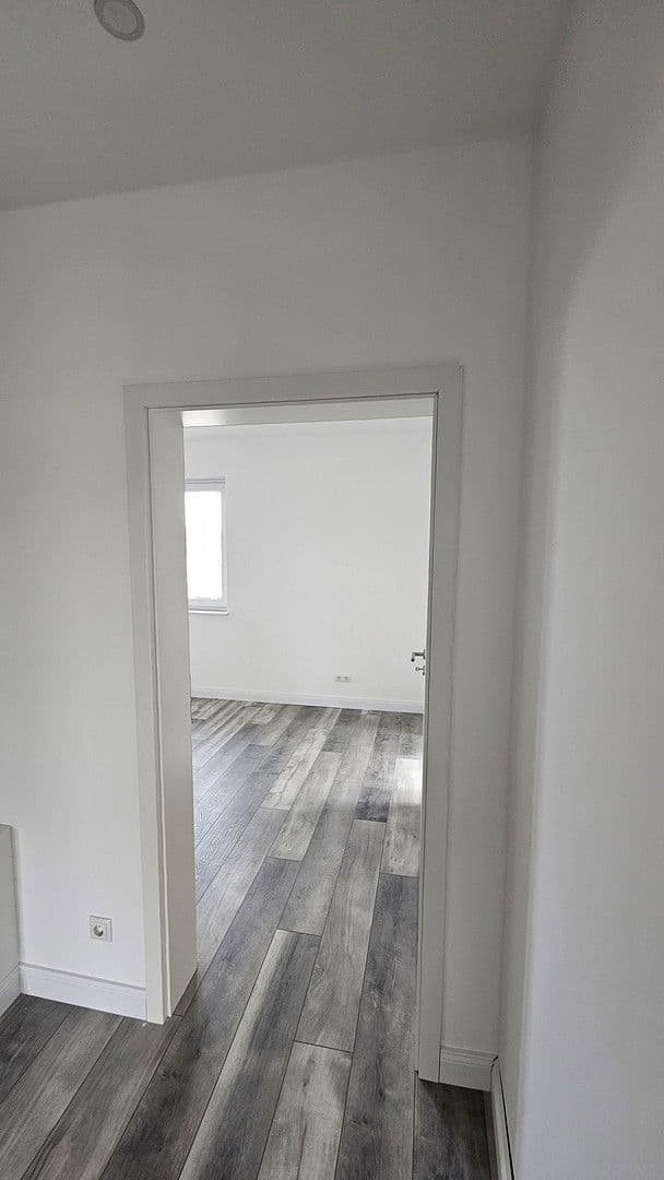 Prenájom domu 138 m², pozemek 350 m², Zossen, Brandenbursko Prenájom domu 138 m², pozemek 350 m², Zossen, Brandenbursko