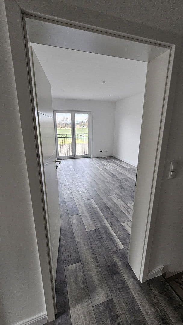 Prenájom domu 138 m², pozemek 350 m², Zossen, Brandenbursko Prenájom domu 138 m², pozemek 350 m², Zossen, Brandenbursko