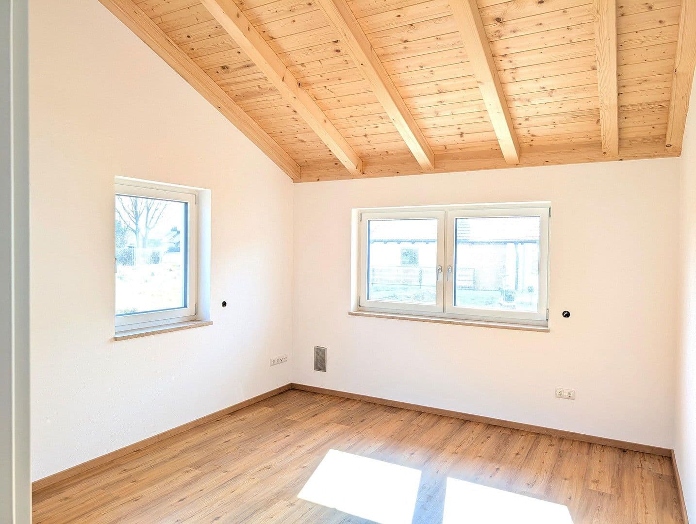 Prenájom domu 153 m², pozemek 684 m², Boschstraße 6, Heldenstein, Bavorsko Prenájom domu 153 m², pozemek 684 m², Boschstraße 6, Heldenstein, Bavorsko