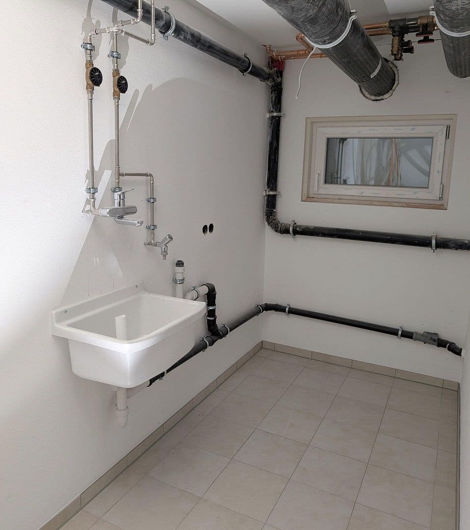 Prenájom domu 153 m², pozemek 684 m², Boschstraße 6, Heldenstein, Bavorsko Prenájom domu 153 m², pozemek 684 m², Boschstraße 6, Heldenstein, Bavorsko