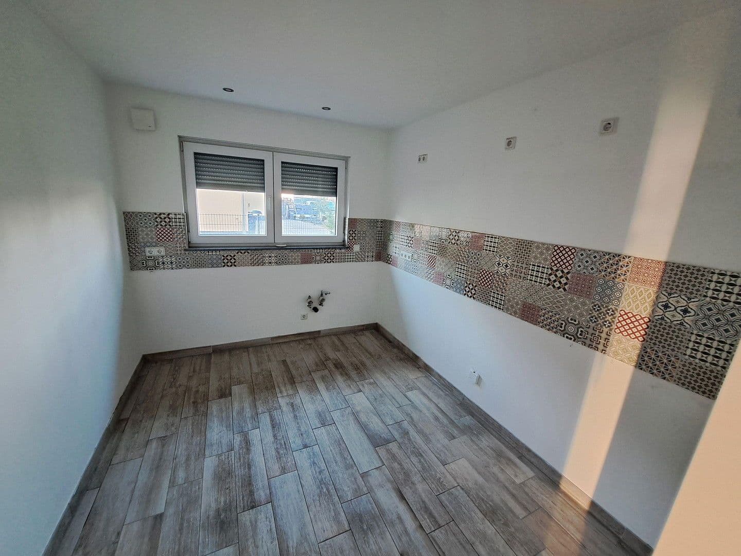 Prenájom domu 113 m², pozemek 320 m², Rathenow, Brandenbursko Prenájom domu 113 m², pozemek 320 m², Rathenow, Brandenbursko