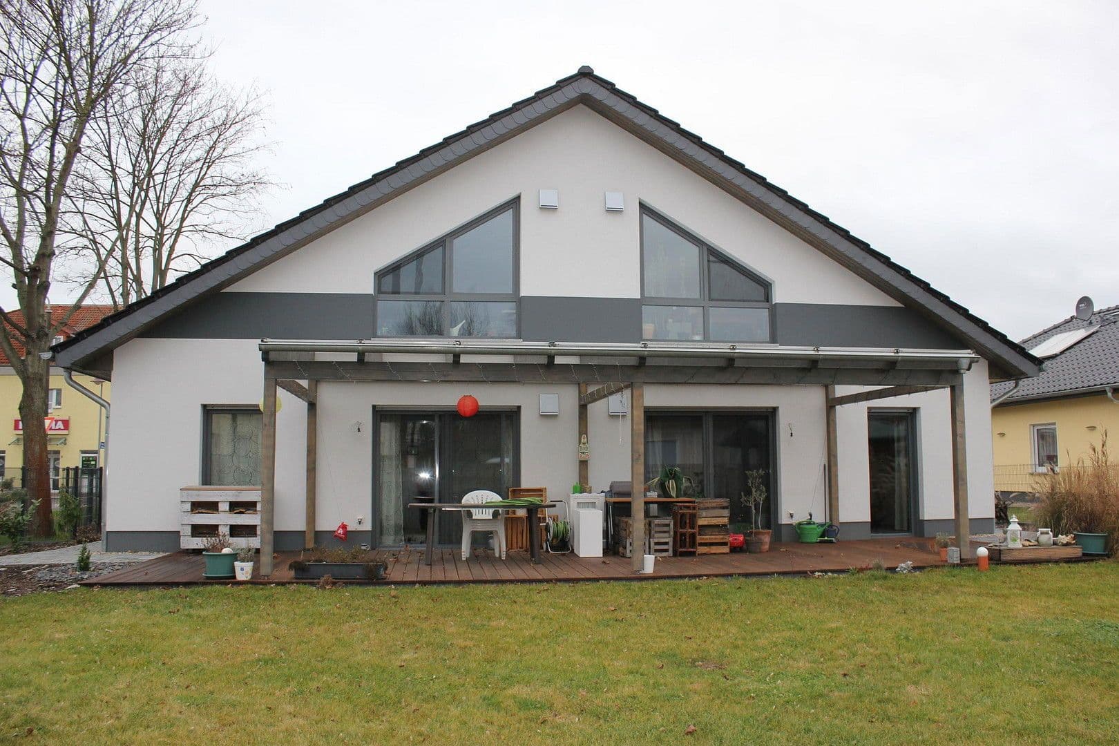 Prenájom domu 113 m², pozemek 320 m², Rathenow, Brandenbursko Prenájom domu 113 m², pozemek 320 m², Rathenow, Brandenbursko