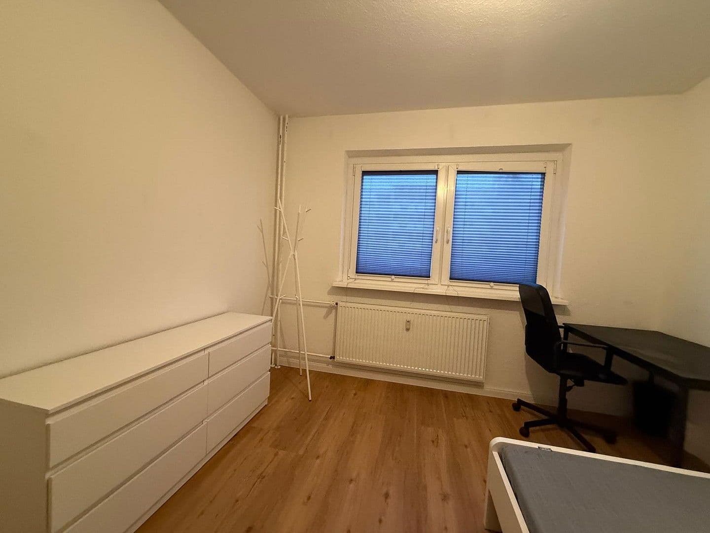 Prenájom bytu 12 m², Dirkower Höhe 31, Rostock, Meklenbursko-Predpomoransko Prenájom bytu 12 m², Dirkower Höhe 31, Rostock, Meklenbursko-Predpomoransko