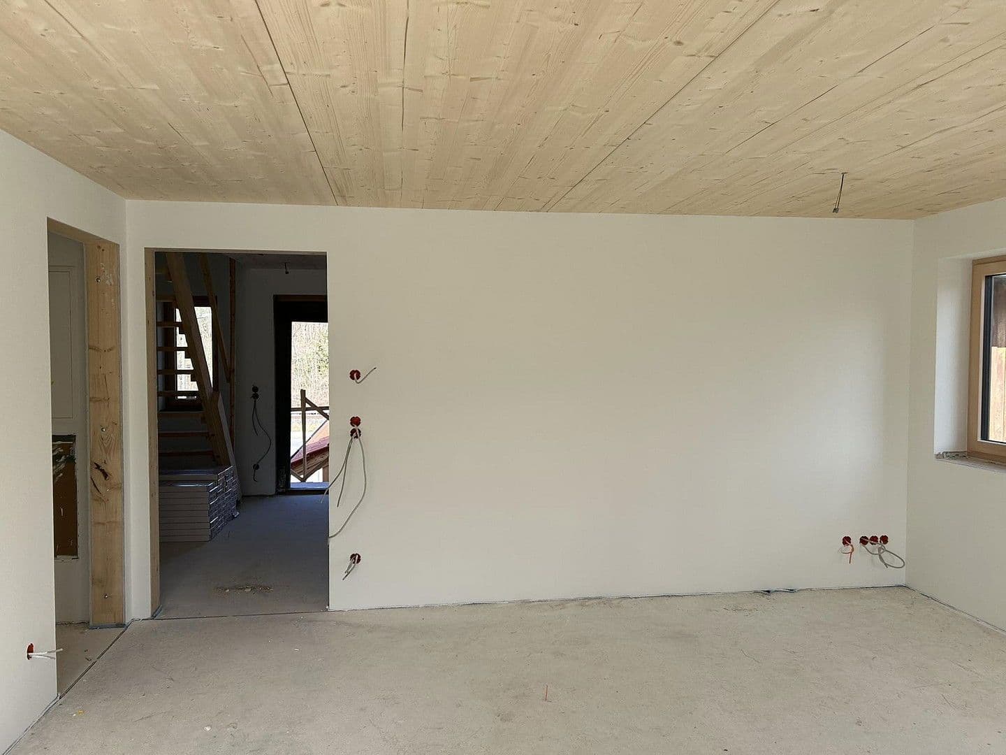 Prenájom bytu 3-izbový 94 m², Hausham, Bavorsko Prenájom bytu 3-izbový 94 m², Hausham, Bavorsko