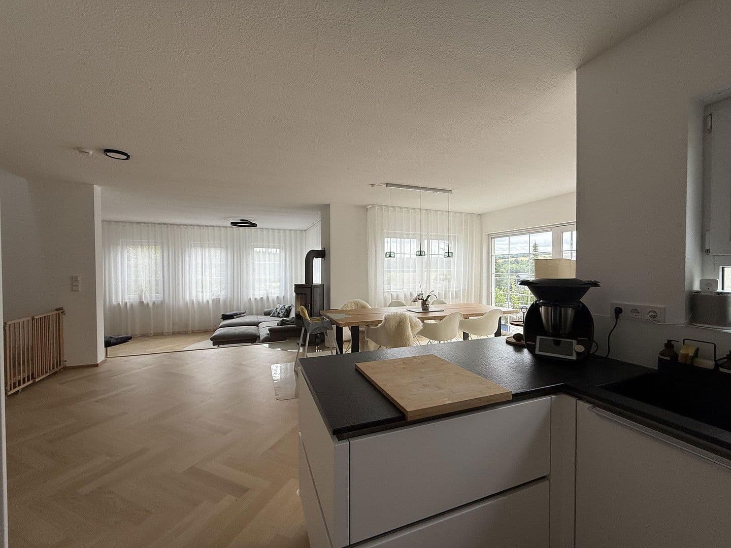 Predaj domu 187 m², pozemek 287 m², Bergweg 92, Aidlingen, Bádensko-Wurttembersko Predaj domu 187 m², pozemek 287 m², Bergweg 92, Aidlingen, Bádensko-Wurttembersko