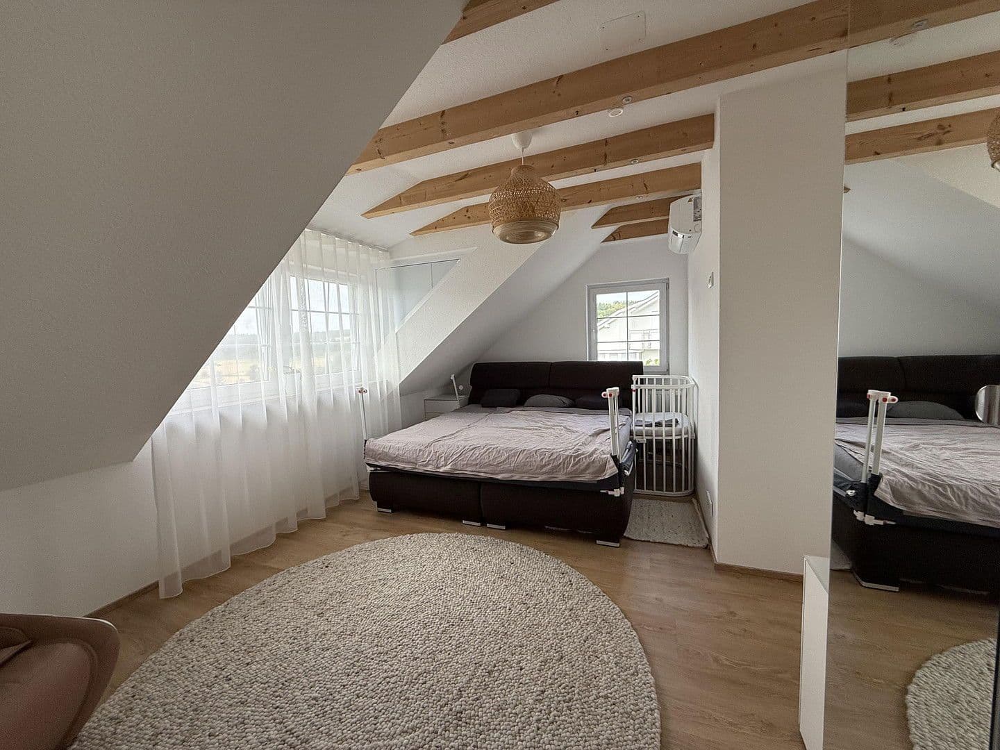 Predaj domu 187 m², pozemek 287 m², Bergweg 92, Aidlingen, Bádensko-Wurttembersko Predaj domu 187 m², pozemek 287 m², Bergweg 92, Aidlingen, Bádensko-Wurttembersko