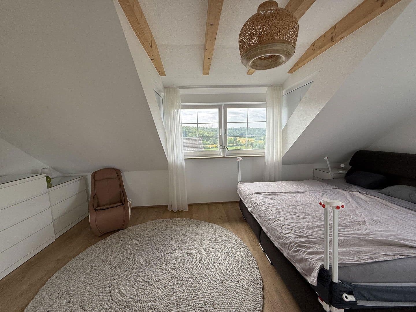 Predaj domu 187 m², pozemek 287 m², Bergweg 92, Aidlingen, Bádensko-Wurttembersko Predaj domu 187 m², pozemek 287 m², Bergweg 92, Aidlingen, Bádensko-Wurttembersko