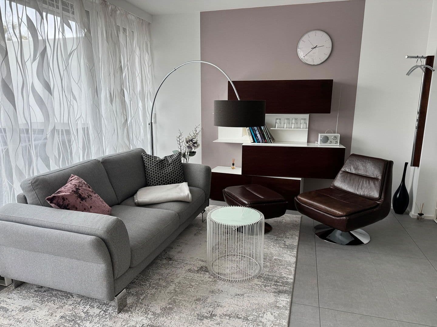 Prenájom bytu 1-izbový 45 m², München, Bavorsko Prenájom bytu 1-izbový 45 m², München, Bavorsko