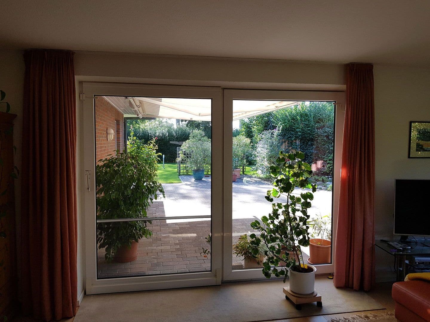 Predaj domu 208 m², pozemek 1.038 m², Vollerwiek, Šlezvicko-Holštajnsko Predaj domu 208 m², pozemek 1.038 m², Vollerwiek, Šlezvicko-Holštajnsko