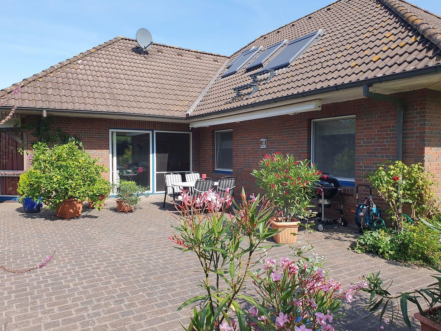 Predaj domu 208 m², pozemek 1.038 m², Vollerwiek, Šlezvicko-Holštajnsko Predaj domu 208 m², pozemek 1.038 m², Vollerwiek, Šlezvicko-Holštajnsko