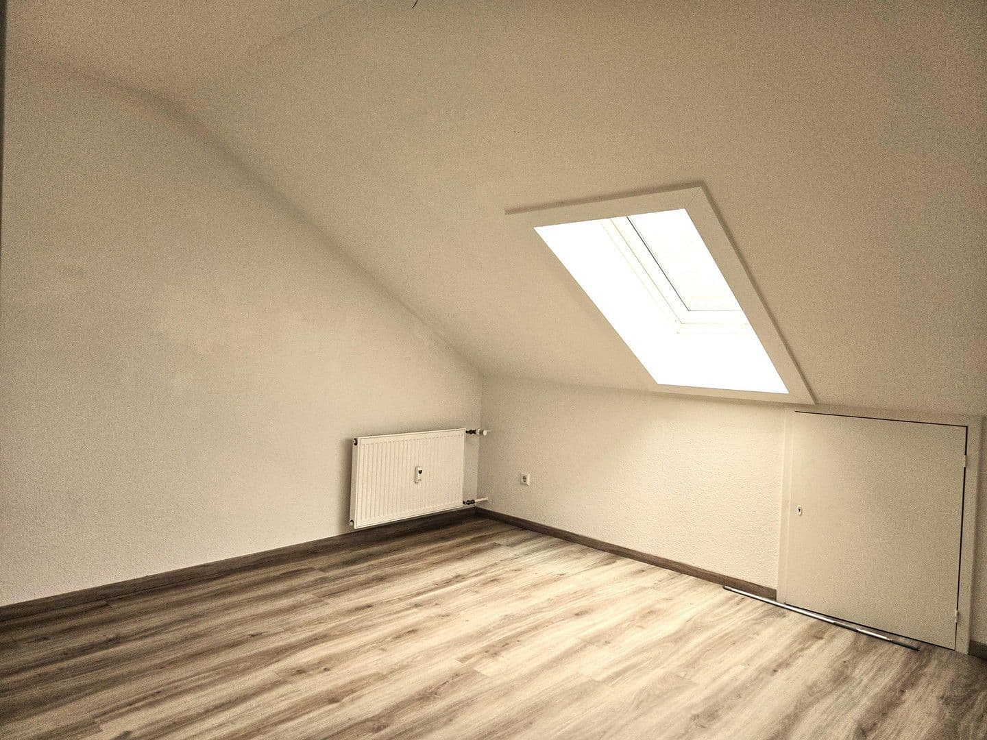 Prenájom bytu 2-izbový 52 m², Schubertstr. 7, Östringen, Bádensko-Wurttembersko Prenájom bytu 2-izbový 52 m², Schubertstr. 7, Östringen, Bádensko-Wurttembersko