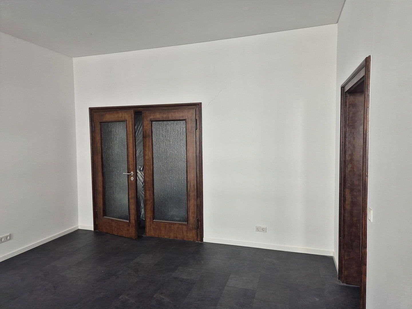 Prenájom kancelárie 600 m², Düsseldorf, Severné Porýnie - Westfálsko Prenájom kancelárie 600 m², Düsseldorf, Severné Porýnie - Westfálsko