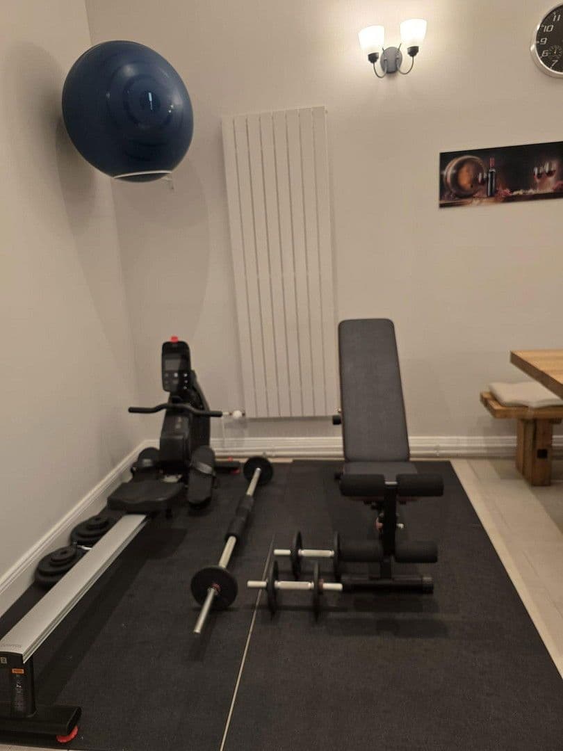 Prenájom bytu 4-izbový 120 m², Berlin, Berlín Prenájom bytu 4-izbový 120 m², Berlin, Berlín