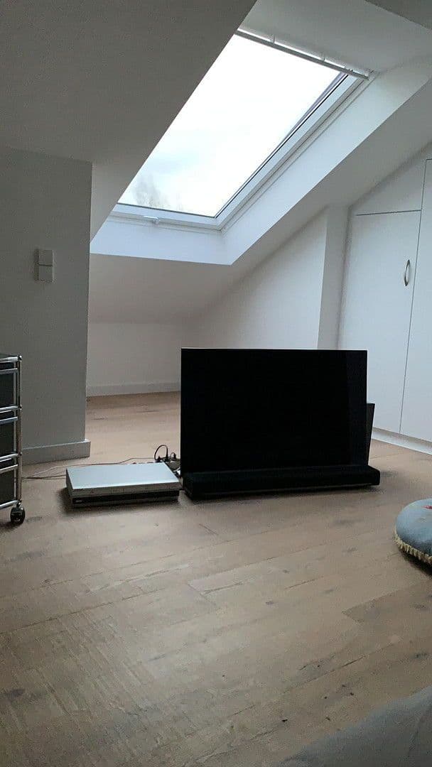 Prenájom domu 210 m², pozemek 500 m², Isernhagen, Dolné Sasko Prenájom domu 210 m², pozemek 500 m², Isernhagen, Dolné Sasko