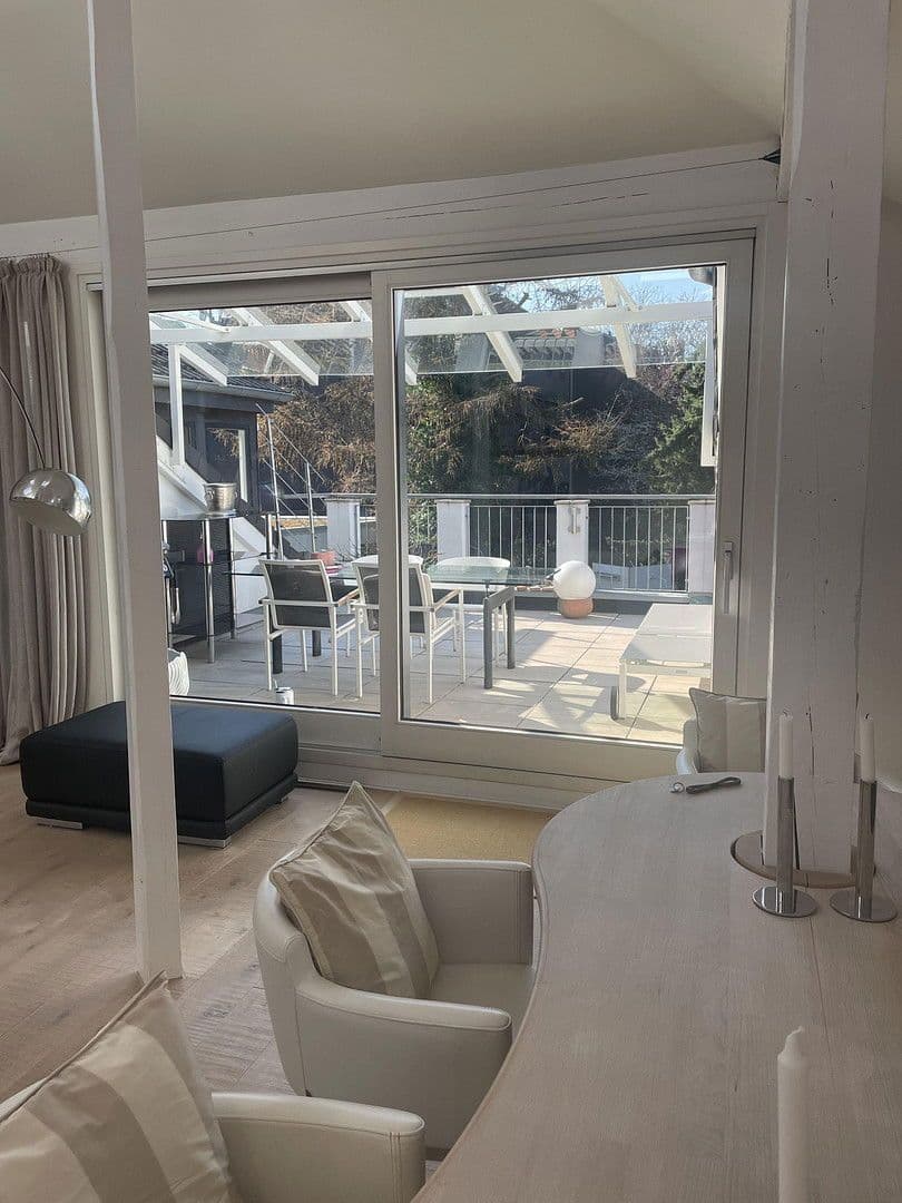 Prenájom domu 210 m², pozemek 500 m², Gutenbergstr. 3, Isernhagen NB, Isernhagen, Dolné Sasko Prenájom domu 210 m², pozemek 500 m², Gutenbergstr. 3, Isernhagen NB, Isernhagen, Dolné Sasko