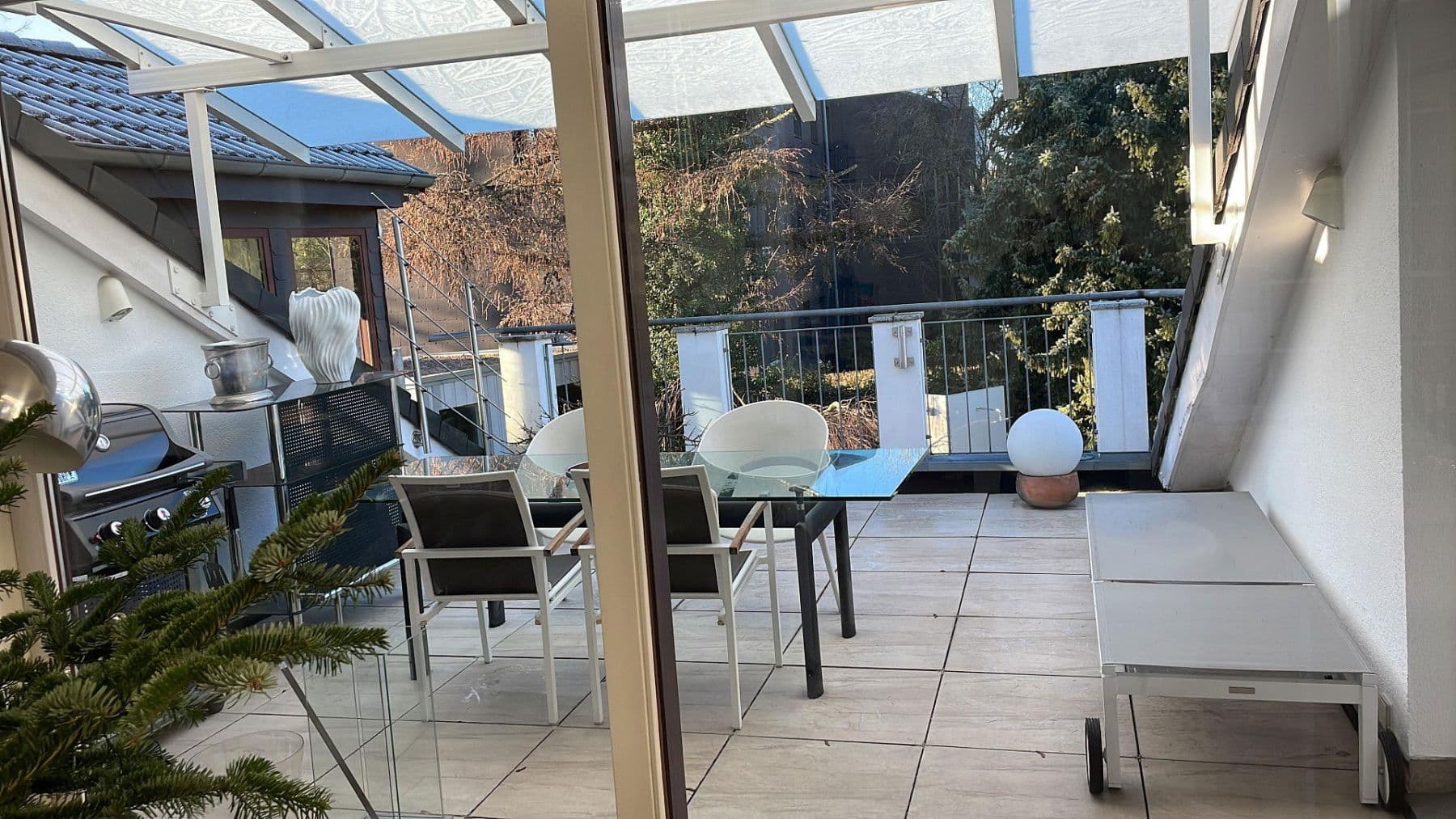 Prenájom domu 210 m², pozemek 500 m², Isernhagen, Dolné Sasko Prenájom domu 210 m², pozemek 500 m², Isernhagen, Dolné Sasko