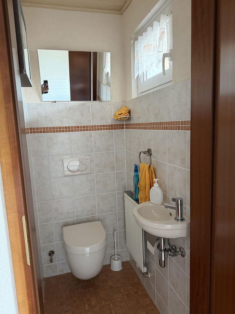 Predaj domu 170 m², pozemek 1.110 m², Weilrod, Hesensko Predaj domu 170 m², pozemek 1.110 m², Weilrod, Hesensko