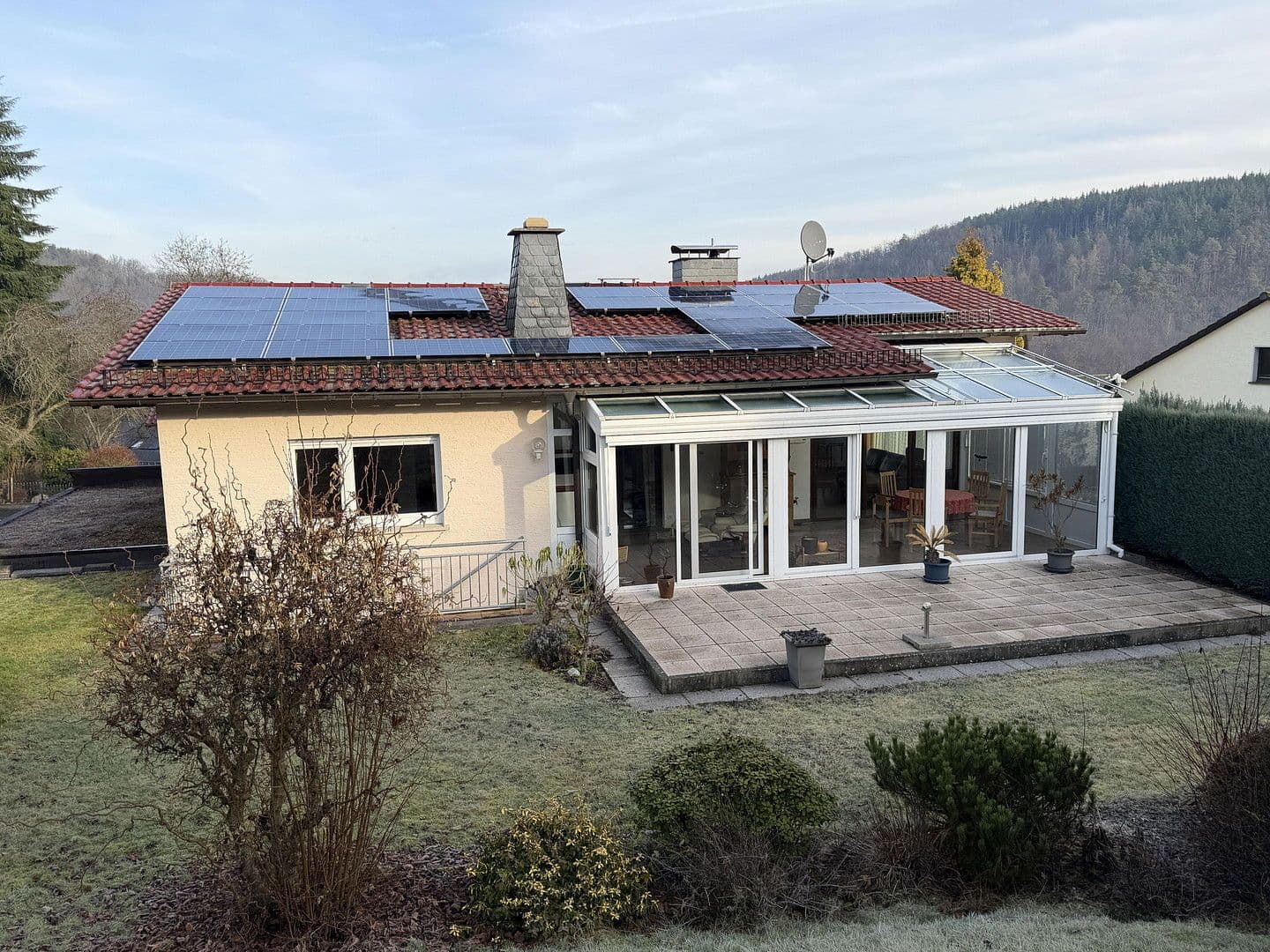 Predaj domu 170 m², pozemek 1.110 m², Weilrod, Hesensko Predaj domu 170 m², pozemek 1.110 m², Weilrod, Hesensko