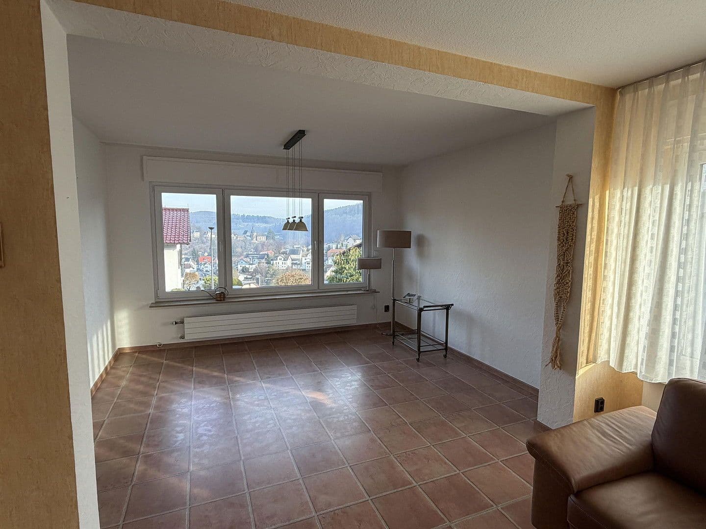 Predaj domu 170 m², pozemek 1.110 m², Weilrod, Hesensko Predaj domu 170 m², pozemek 1.110 m², Weilrod, Hesensko