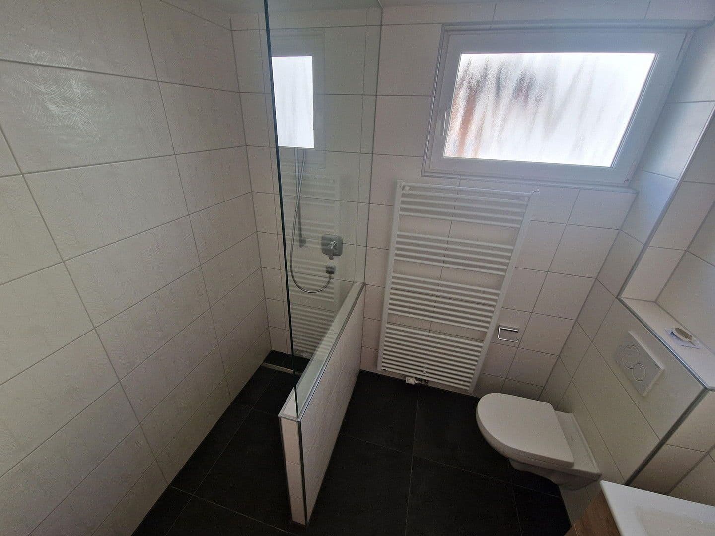 Prenájom bytu 3-izbový 73 m², Neckarsteinach, Hesensko Prenájom bytu 3-izbový 73 m², Neckarsteinach, Hesensko