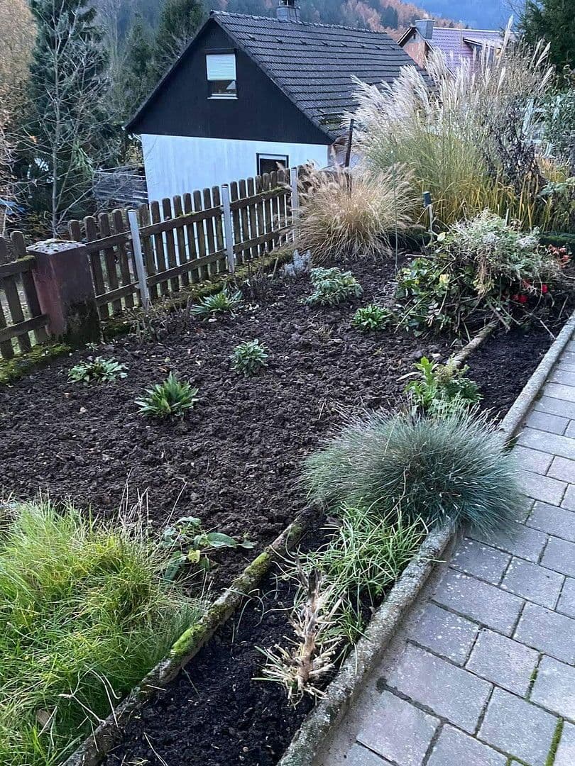 Prenájom bytu 3-izbový 73 m², Neckarsteinach, Hesensko Prenájom bytu 3-izbový 73 m², Neckarsteinach, Hesensko